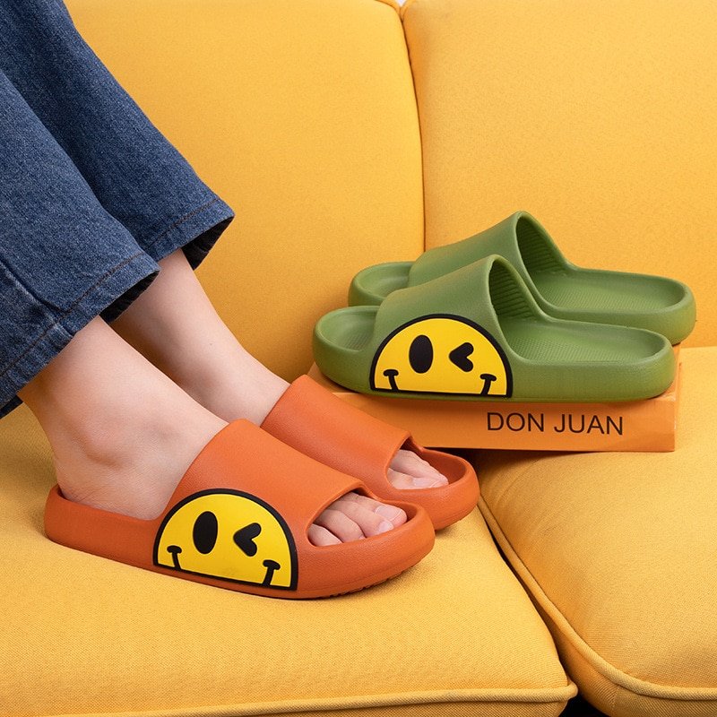 Best-Selling-Summer-Indoor-women-s-sandals-2021-Fashion-Cartoon-Smiling-Face-Couples-for-Men-and.jpg